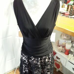 NWT SLNY black top with sparkle shoulder black/blush lace maxi dress size 12